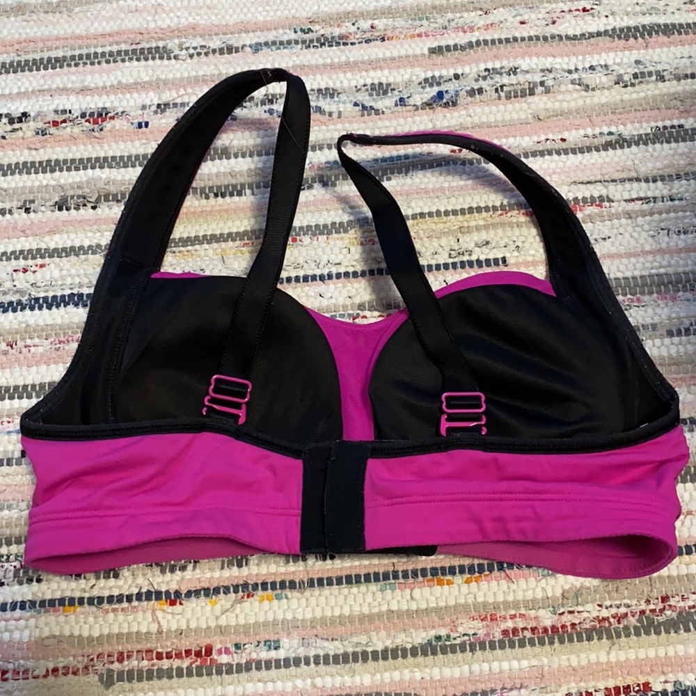 Hot pink Lululemon sports bra - Picture 3 of 7